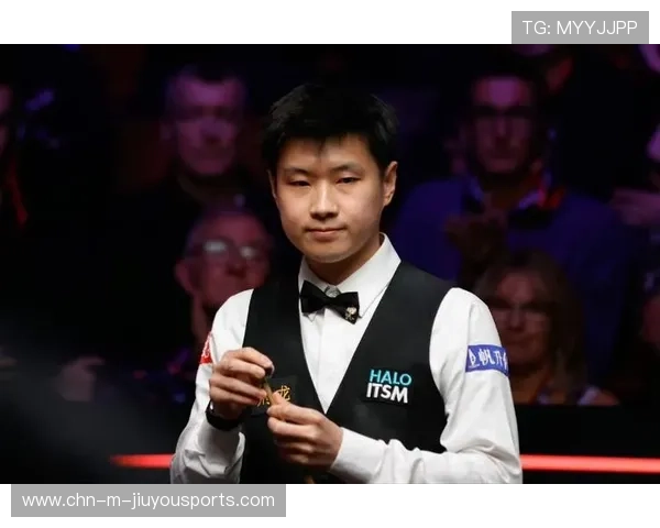 赵心童吴宜泽零封世界冠军，提前锁定斯诺克决赛席位，00后小将闪耀赛场