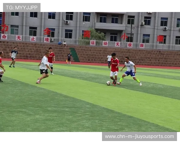 青年队友谊赛检验新战术，教练满意表现，青年队友谊赛检验新战术,教练满意表现怎么写