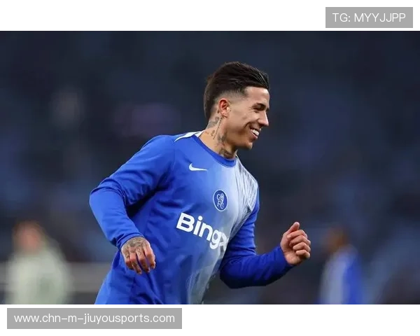 切尔西冬窗继续加速补强,后防线补强成为焦点,common project切尔西 切尔西冬窗继续加速补强,后防线补强成为焦点,common project切尔西